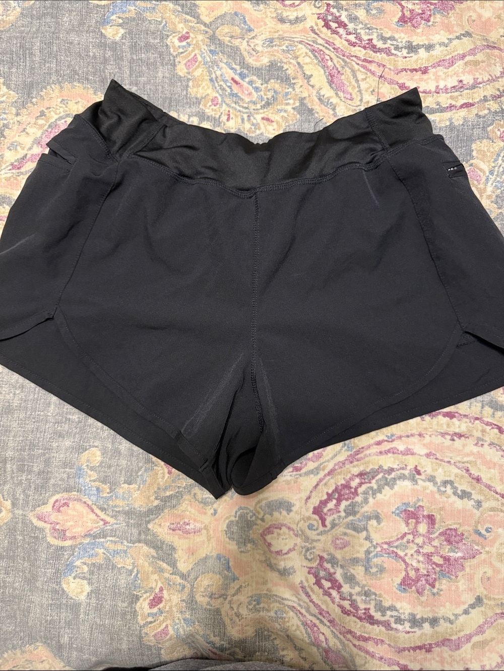 Women's Black Athletic Shorts with High-Waist Comfort